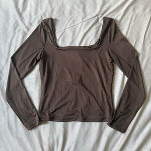 Brand new super cute long sleeve